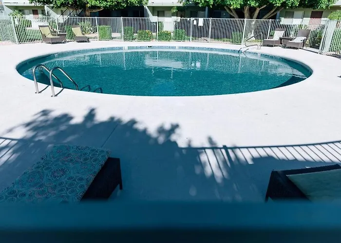 *msg For 5%off*2bed1bath King/queen Pool Phx Apartment *